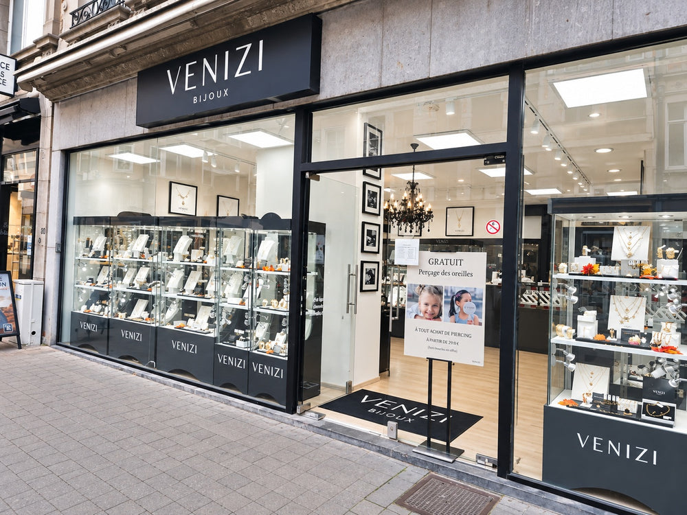 Façade extérieure de la bijouterie Venizi rue de l'Ange à Namur