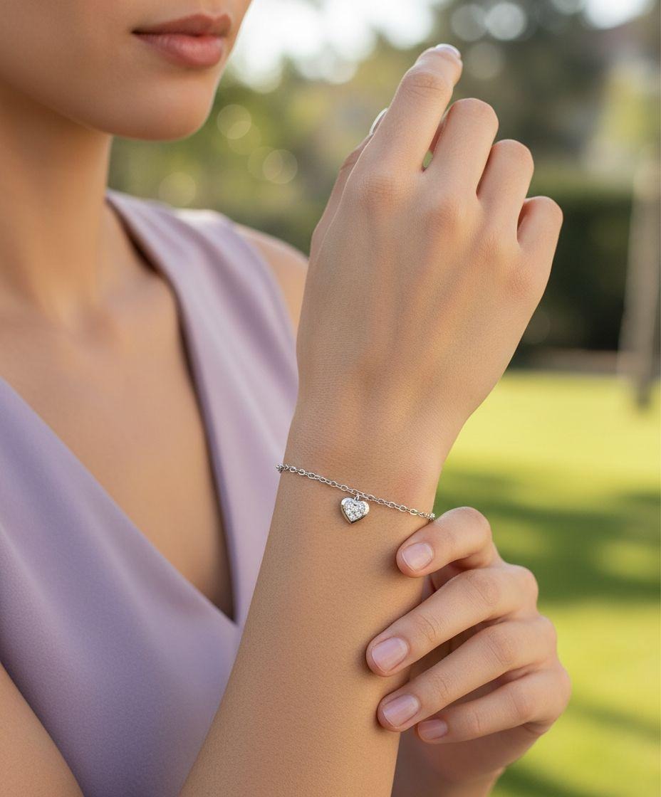 BRACELET EN ACIER COEUR AVEC STRASS FERMOIR BARRE