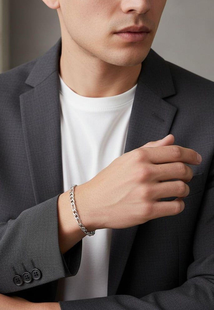 BRACELET EN ACIER MAILLE FIGARO 4 MM