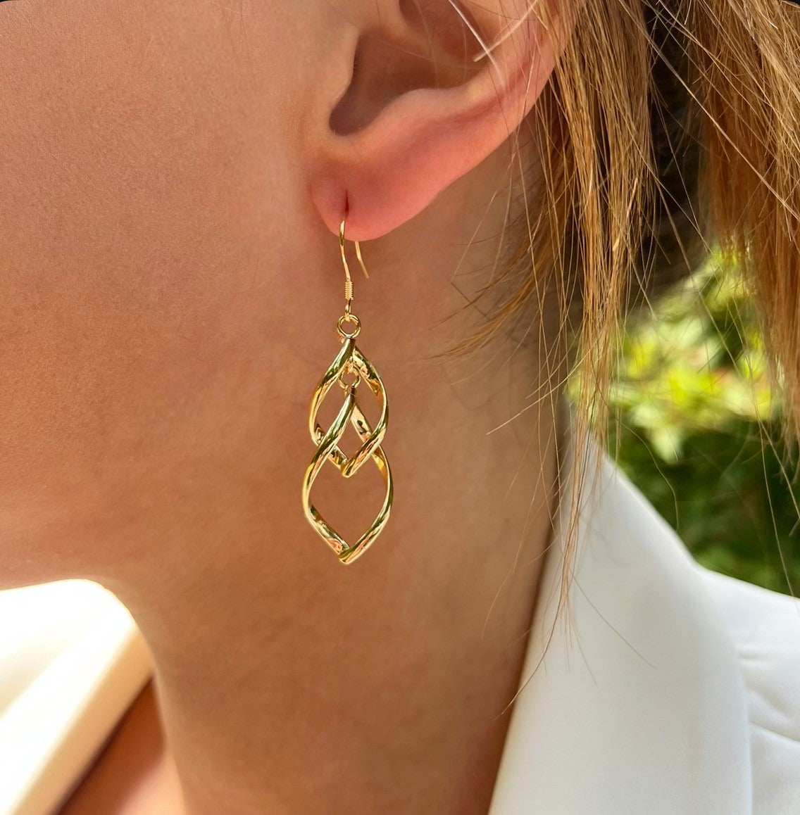 BOUCLES D'OREILLES EN PLAQUE OR SPIRALES PENDANTES