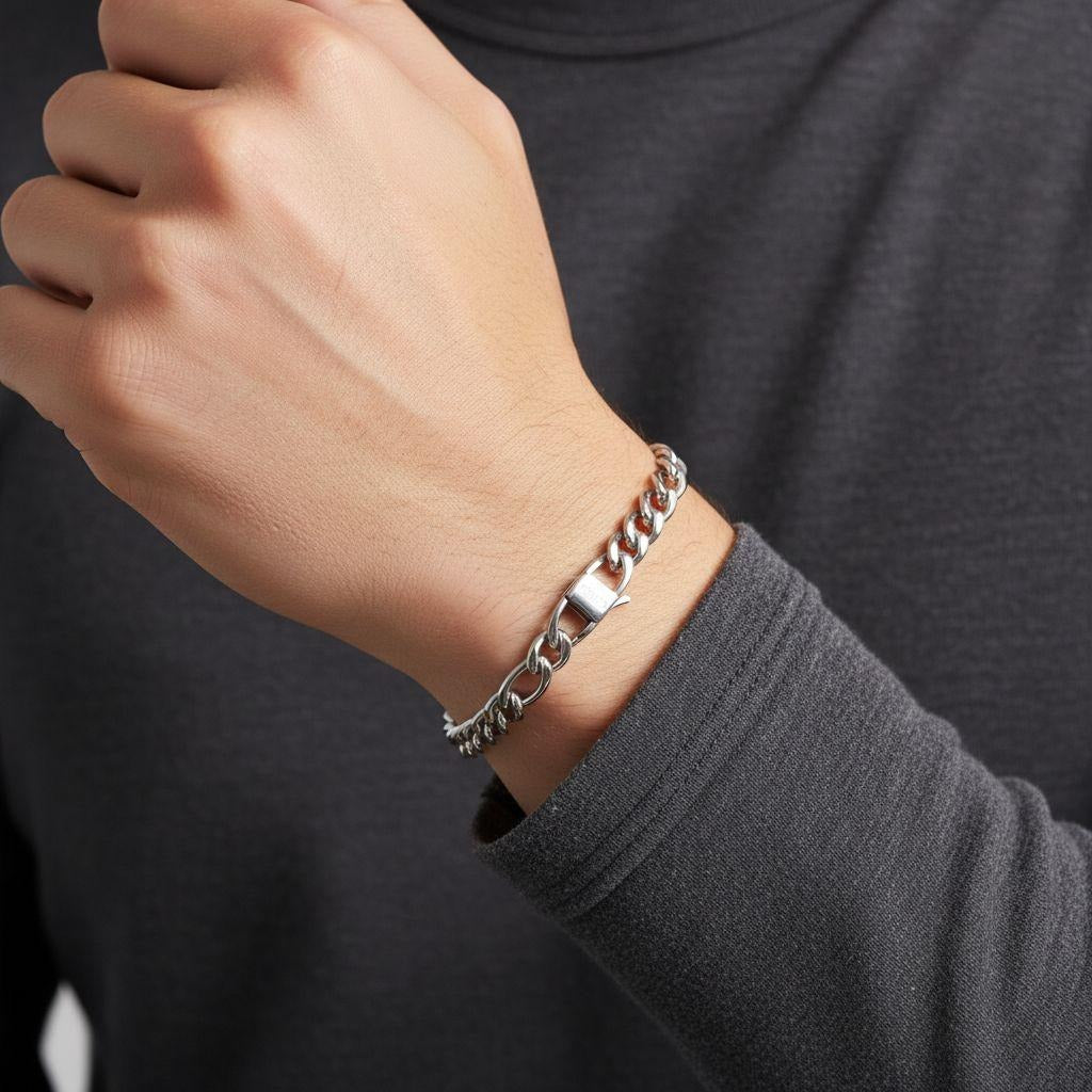 BRACELET EN ACIER MAILLE FIGARO 6 MM