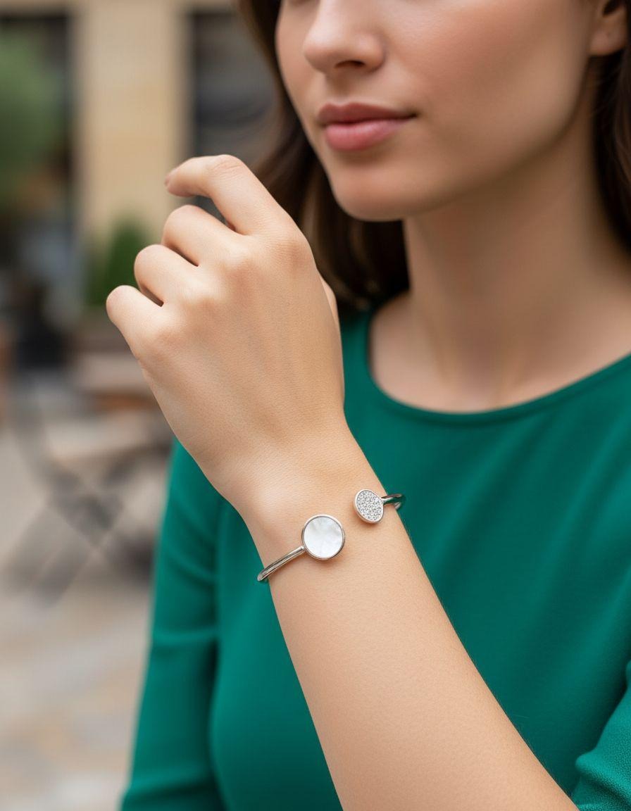 BRACELET EN ACIER 2 PASTILLES AVEC NACRE ET STRASS