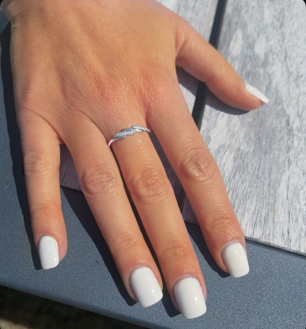 BAGUE EN ARGENT 2 BARRES AVEC PIERRES