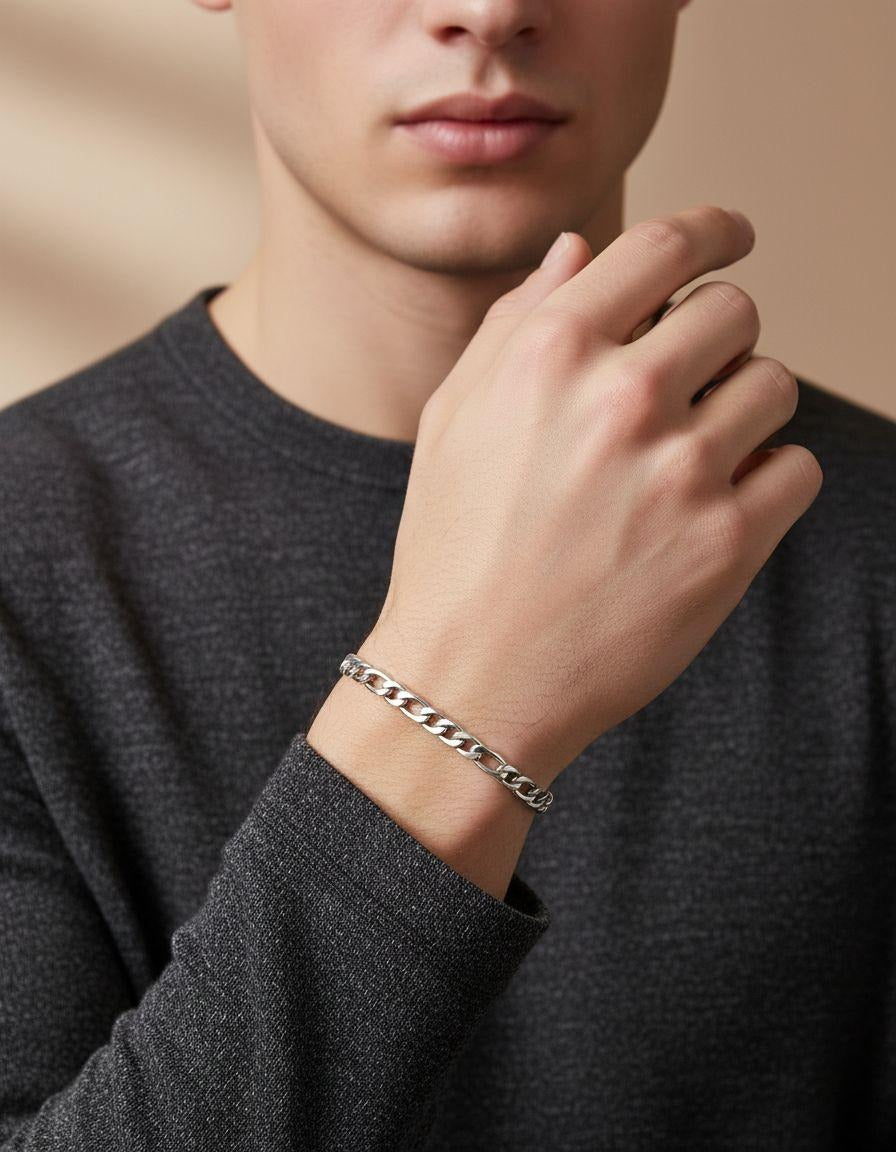 BRACELET EN ACIER MAILLE FIGARO 8,3MM