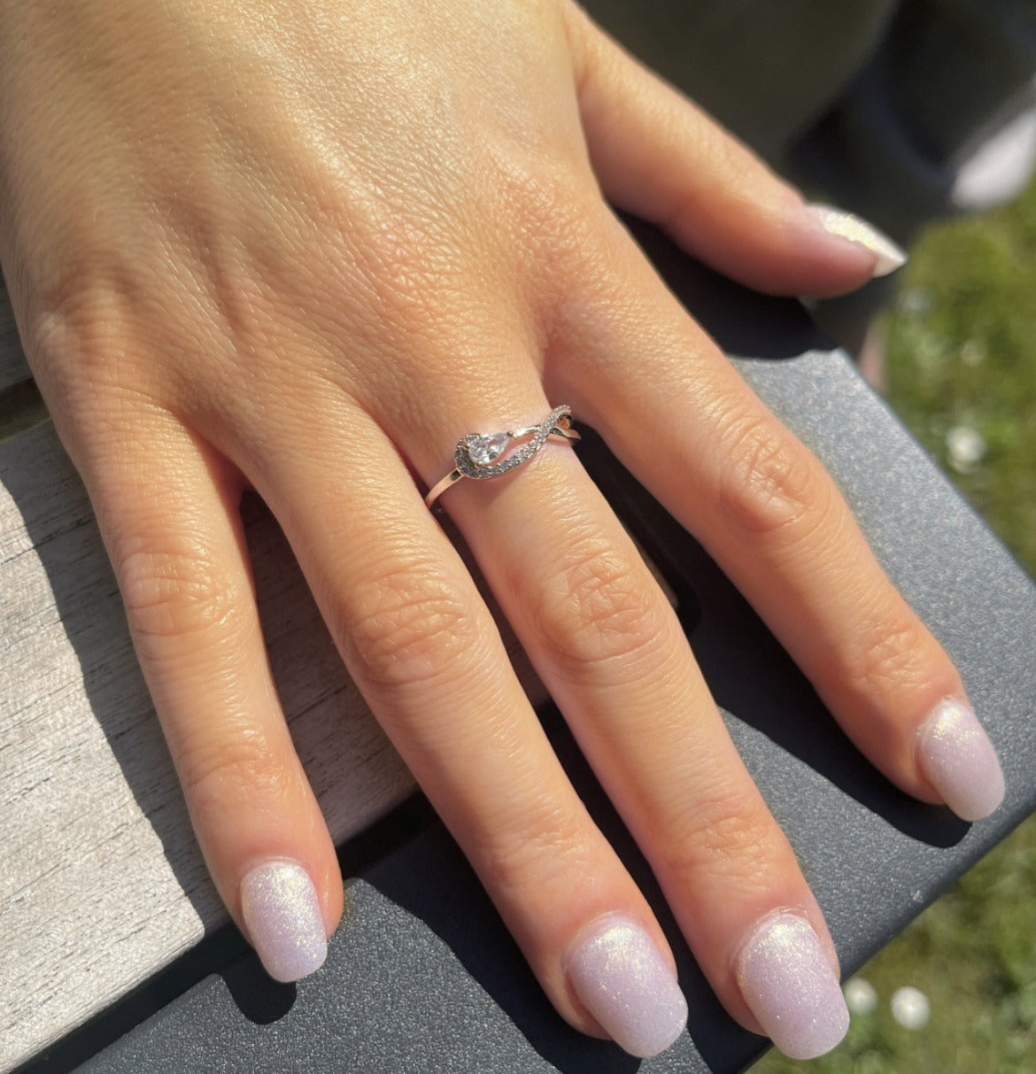 BAGUE EN PLAQUE OR INFINI  AVEC POIRE EN ZIRCONIUM