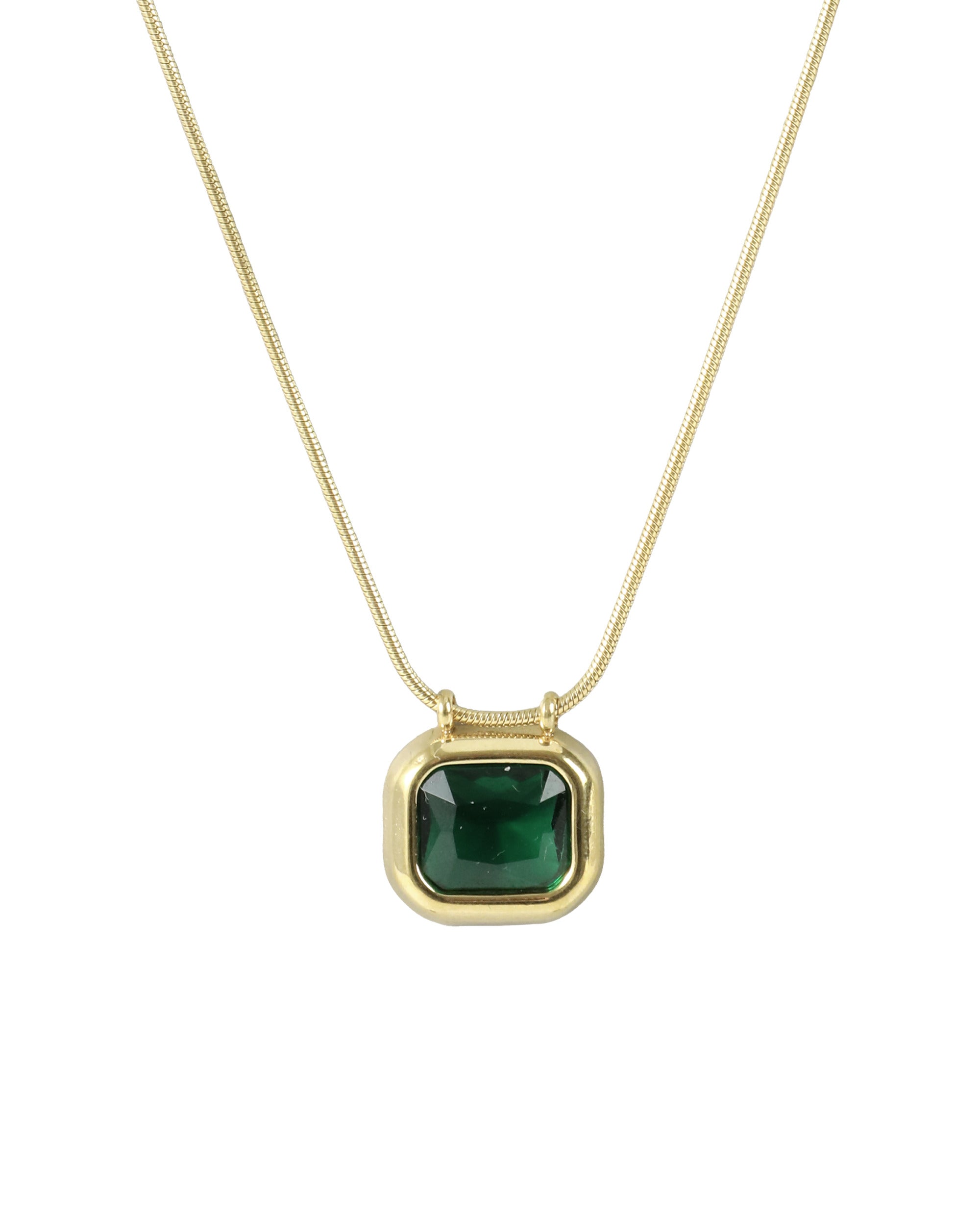 COLLIER EN ACIER DORÉ PENDENTIF RECTANGLE ÉMERAUDE
