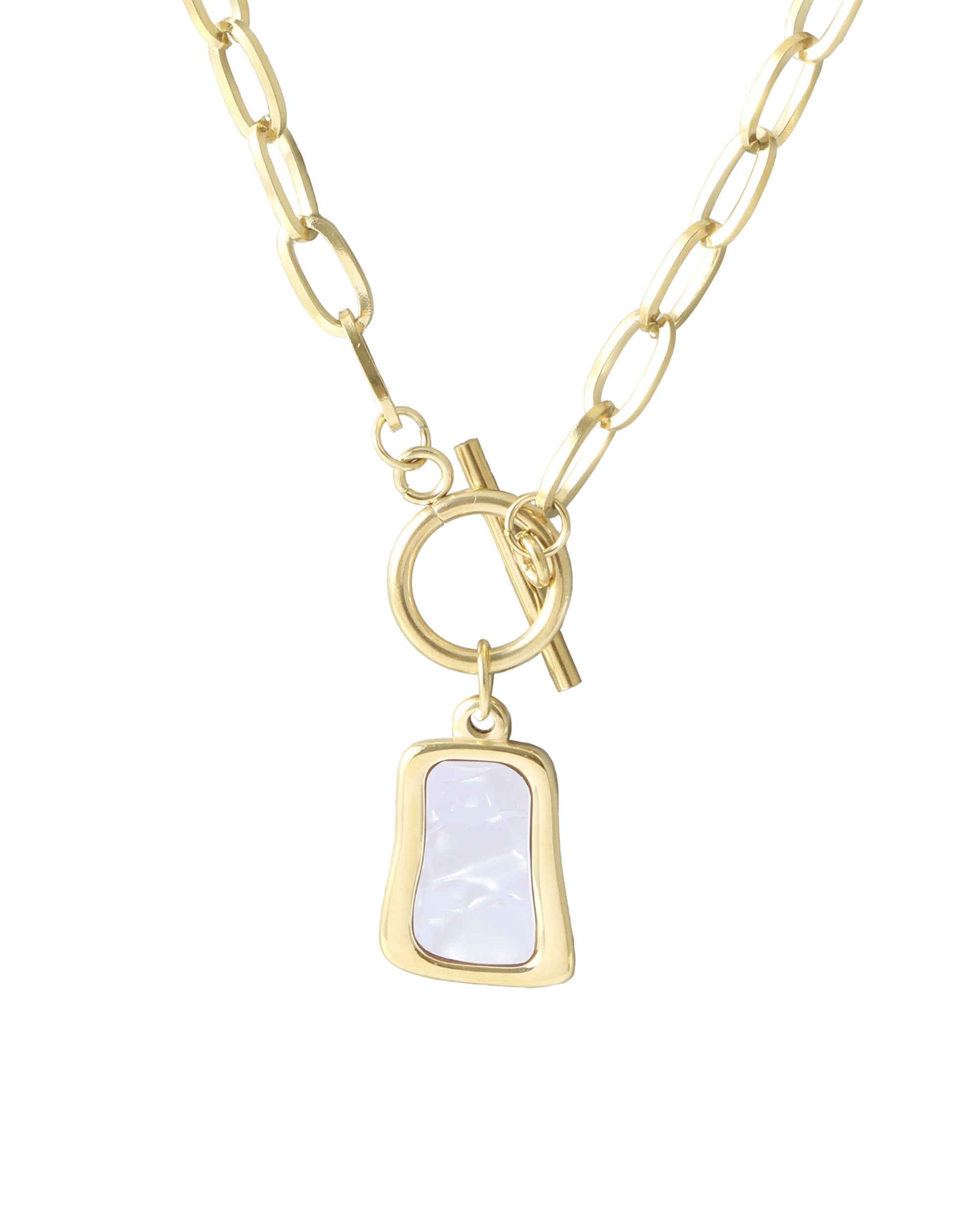 COLLIER EN ACIER DORE PENDENTIF TRAPEZE NACRÉ