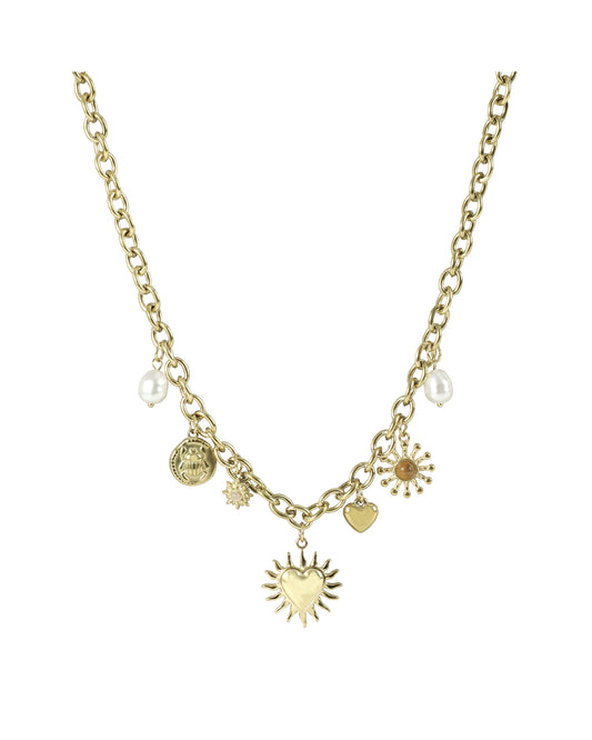 Collier en acier doré orné de charms soleil, cœur, perles et médaillon