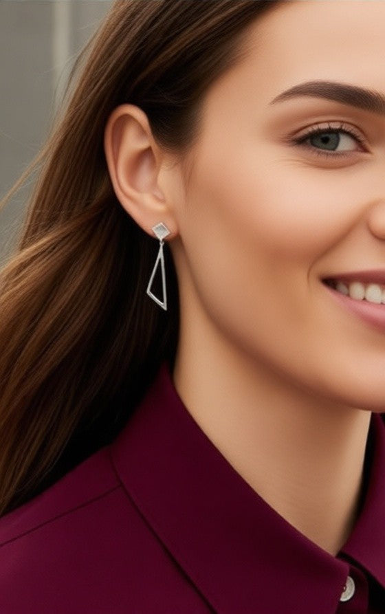 Zilveren driehoek oorbellen
