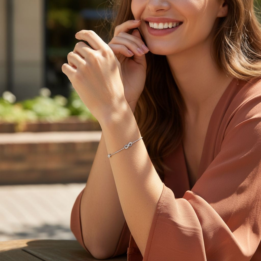 BRACELET EN ARGENT INFINI ET SOLITAIRE