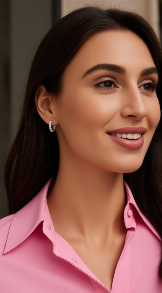 Zilveren creolen bezet met steentjes, 1,4 cm