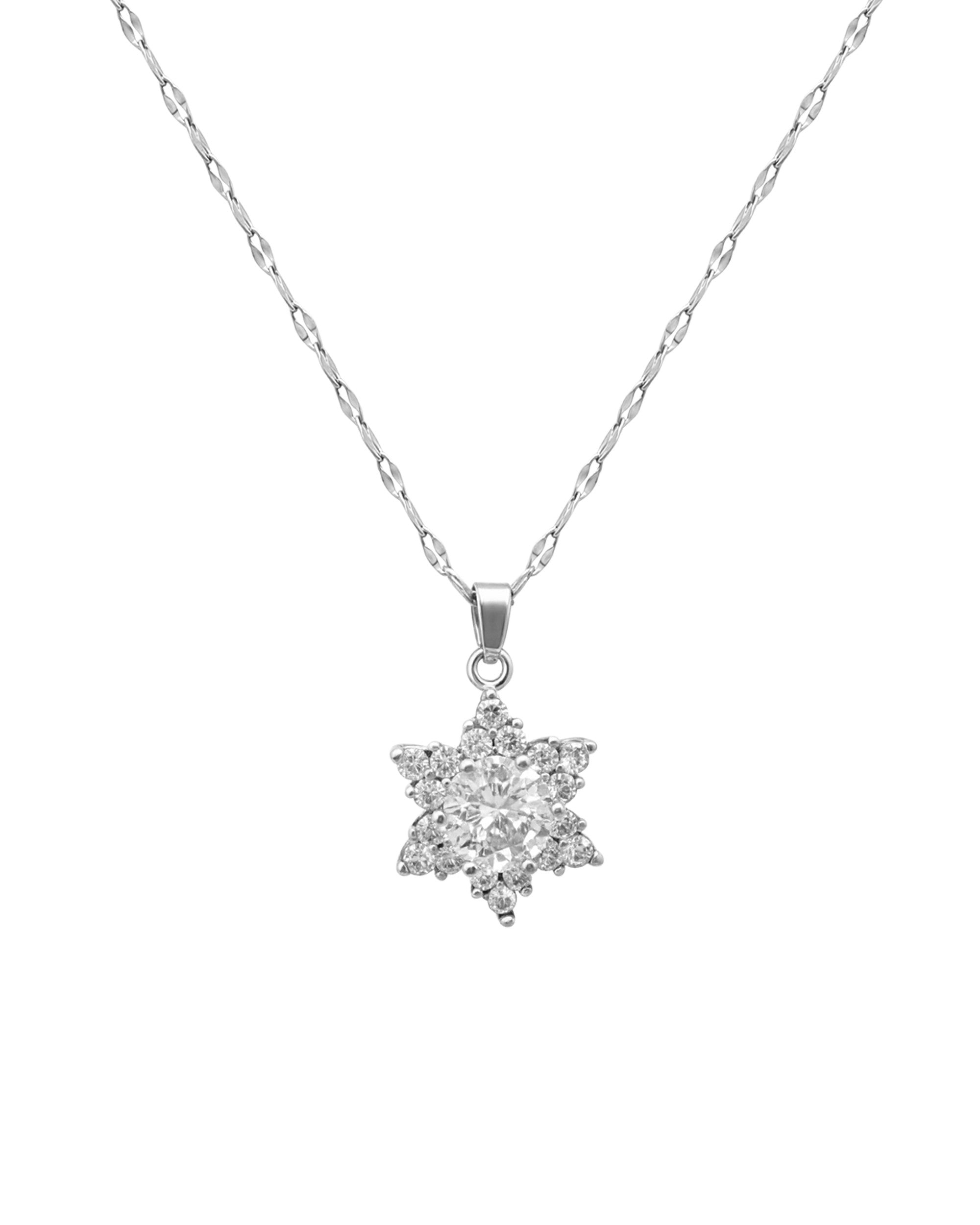 COLLIER EN ACIER PENDENTIF ETOILE AVEC ZIRCONIUM
