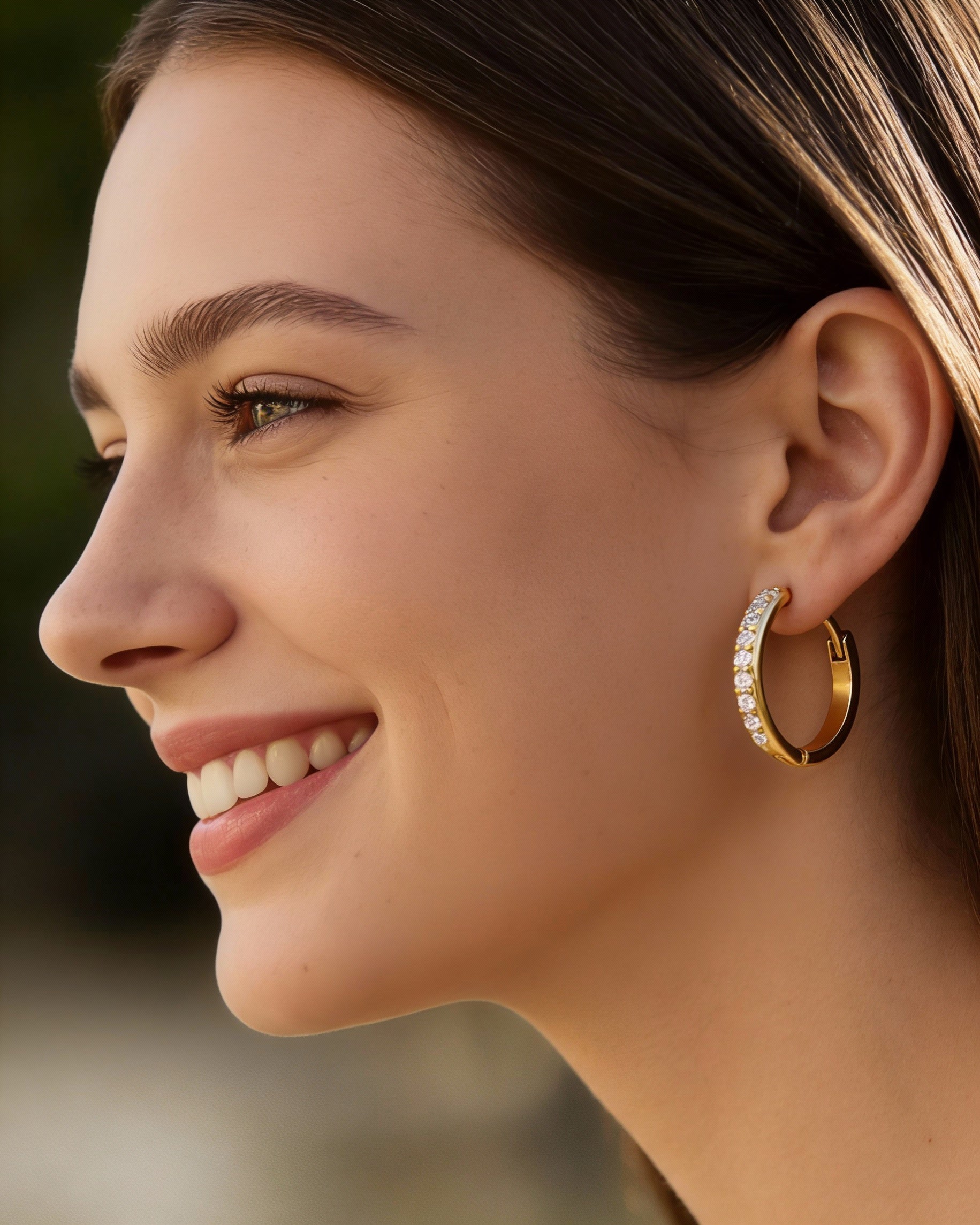 CREOLES EN ARGENT DORE AVEC PIERRES