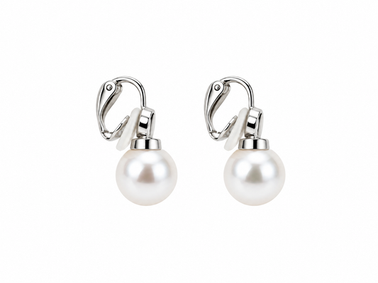 Boucles d’oreilles clips argentées avec perles de Majorque blanches