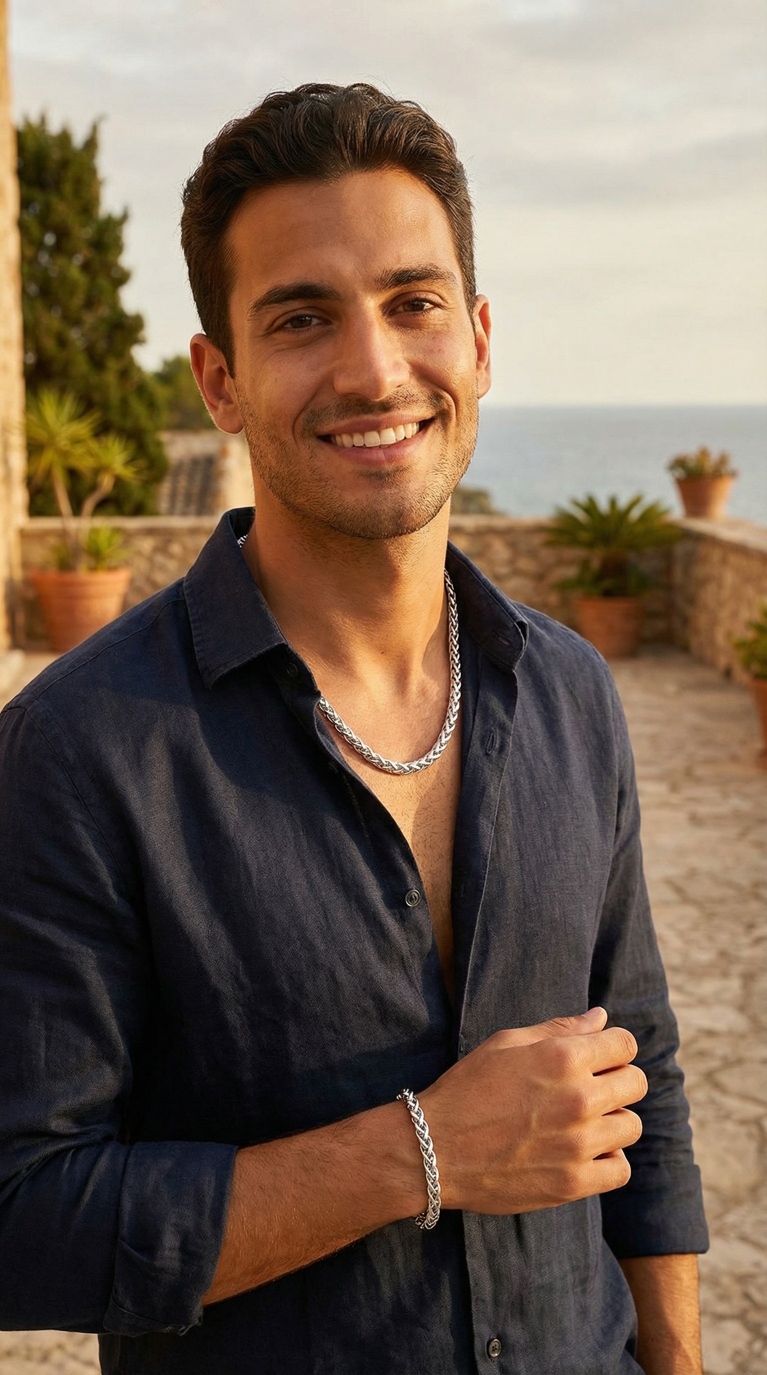 PARURE  EN ACIER MAILLE PALMIER