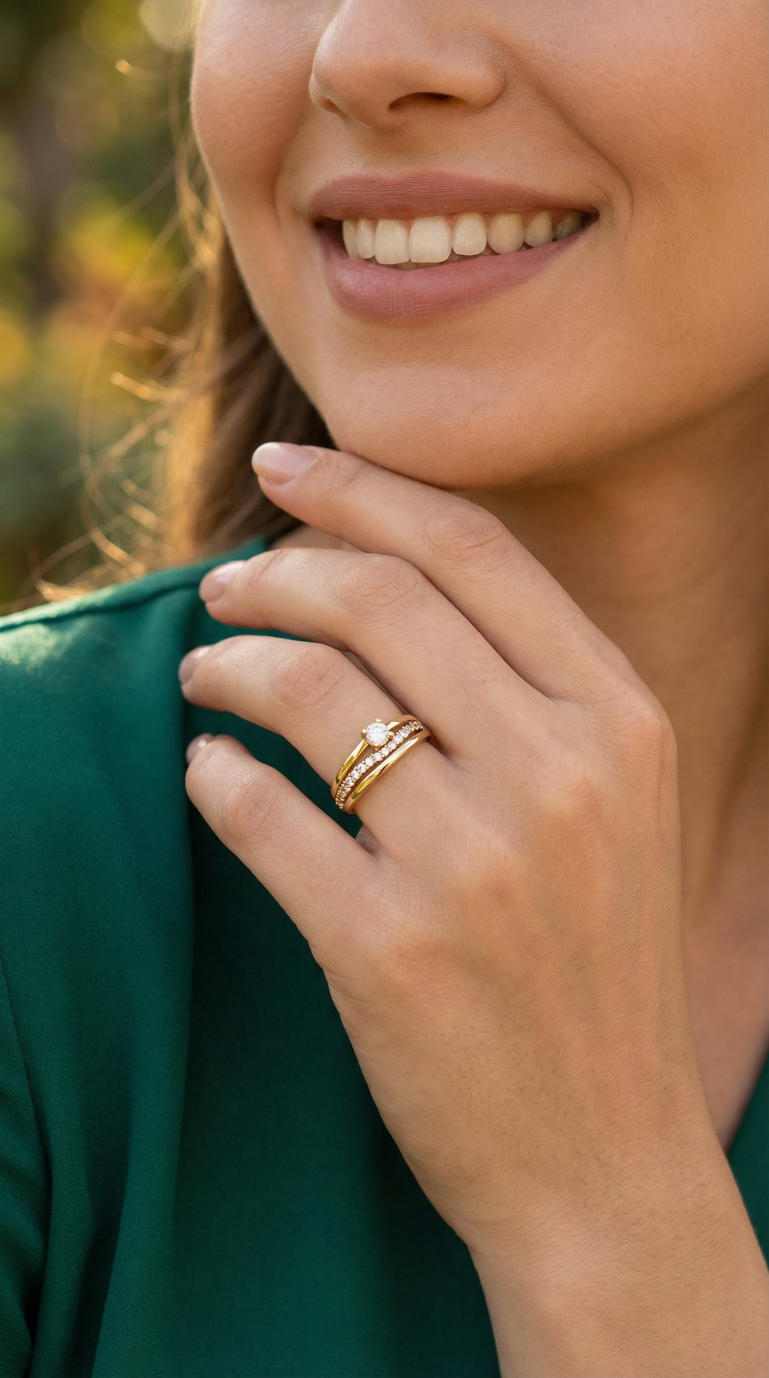 3-RIJIGE VERGULDE RING + ZIRKONIUM SOLITAIRE