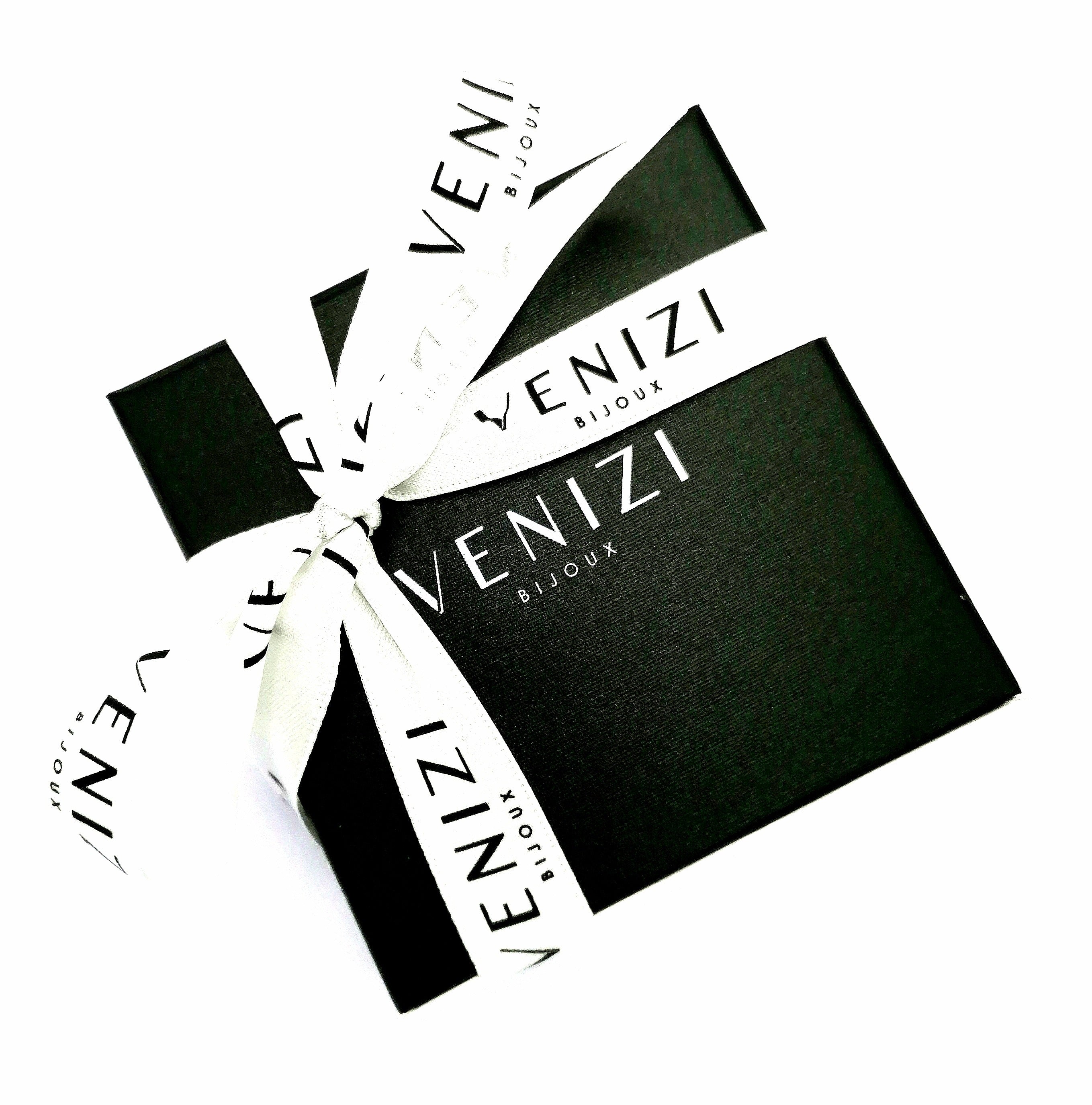 BOUCLES D'OREILLES EN ACIER TRIANGLE ARRONDI