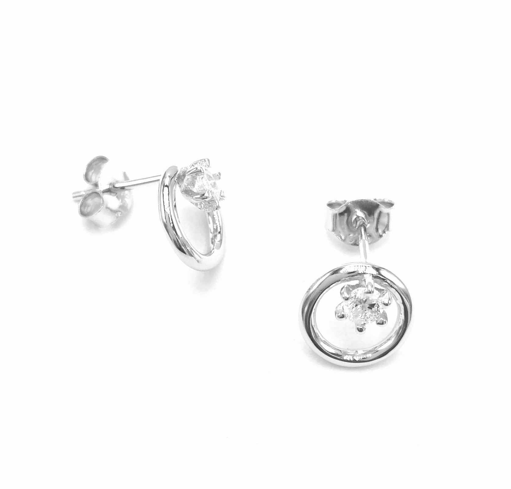 BOUCLES D'OREILLES EN ARGENT CERCLE ET SOLITAIRE