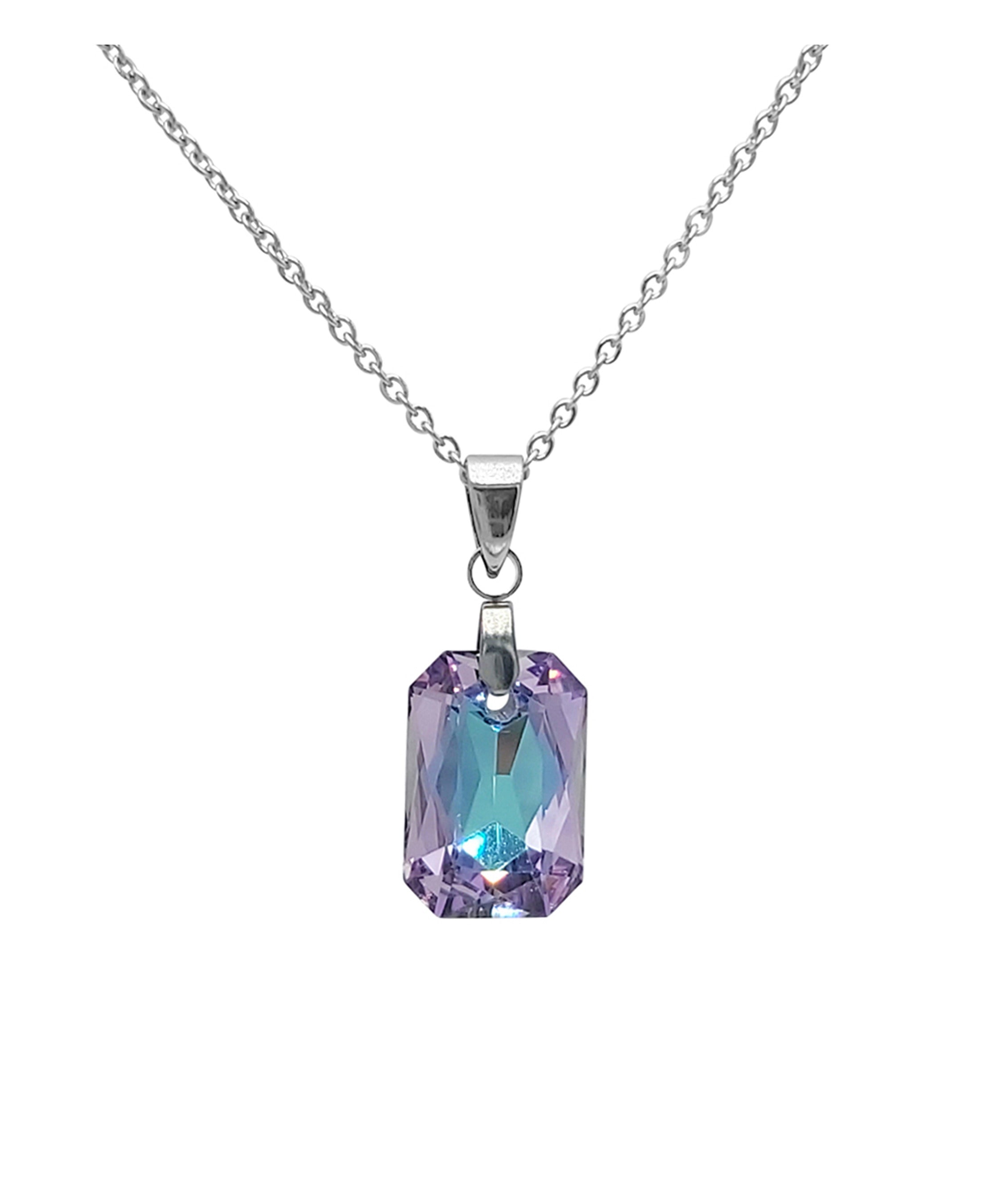 COLLIER EN ACIER AVEC PENDENTIF STRASS RECTANGLE