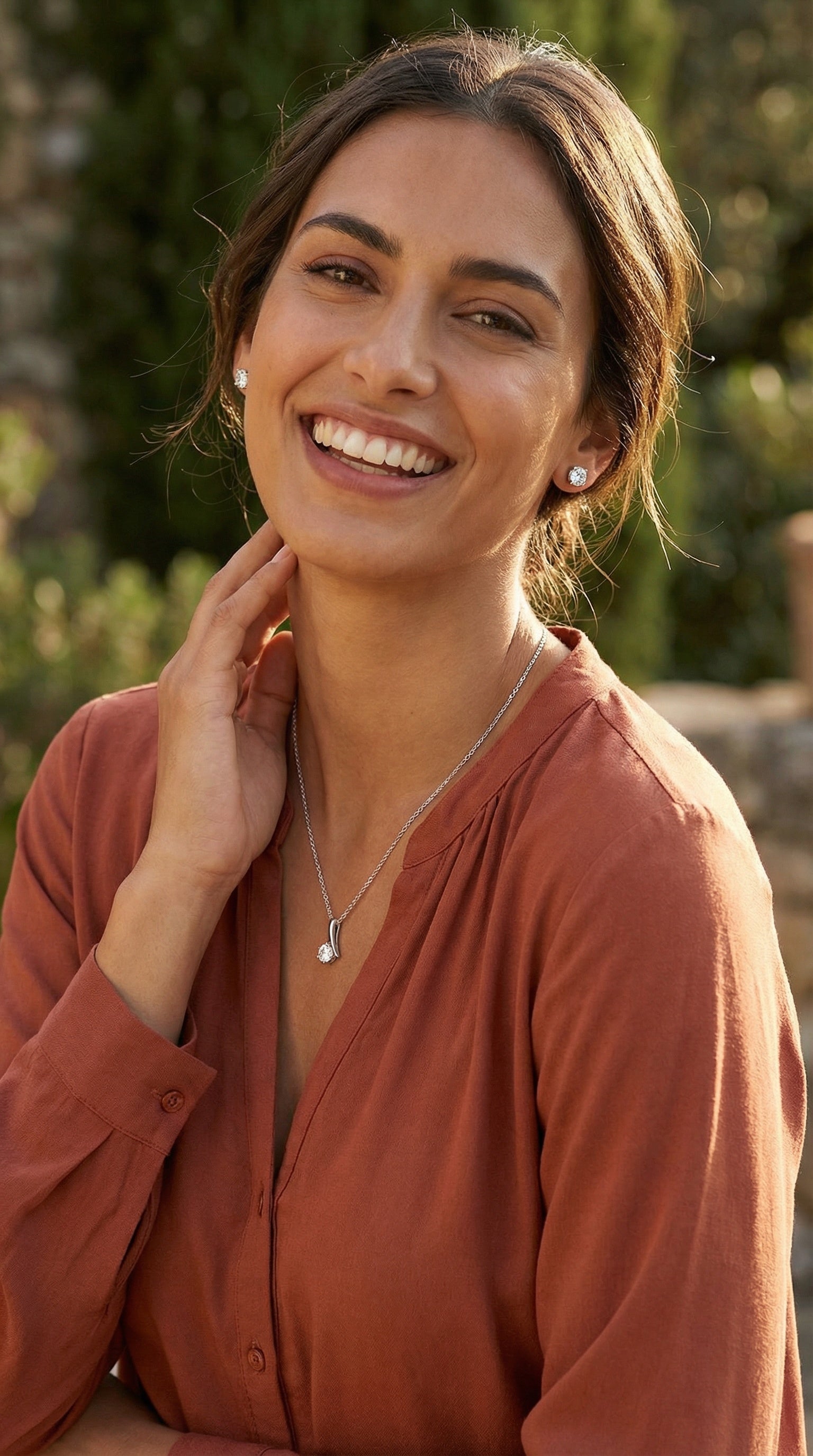 PARURE EN ARGENT AVEC SOLITAIRE